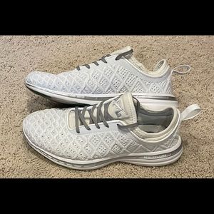 APL TechLoom Phantom, White/Silver, W- 8.5, sells Brand New $165, Free Shipping